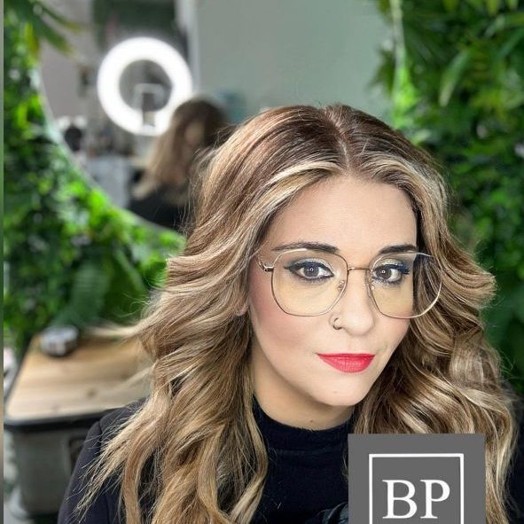 Belén Peña estilista propietaria del salón BPPELUQUERIA